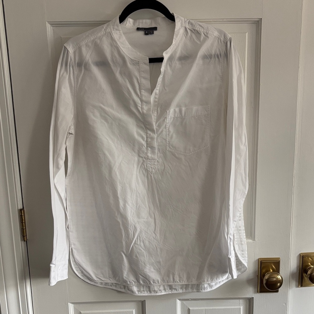 White Vince popover button down shirt, size M